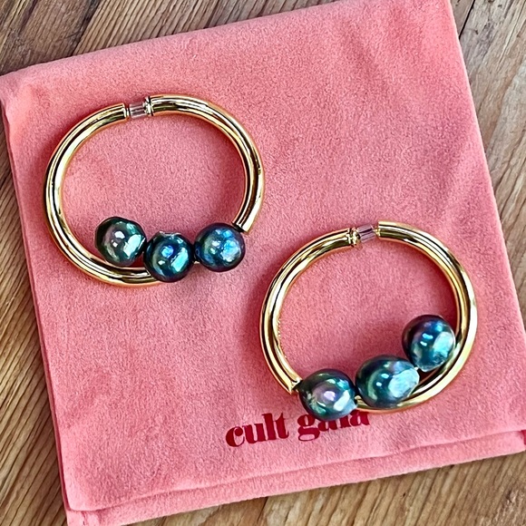 πΊπHPππΊ NWT Cult Gaia Leonie Freshwater Black Pearl Earrings - Picture 2 of 16